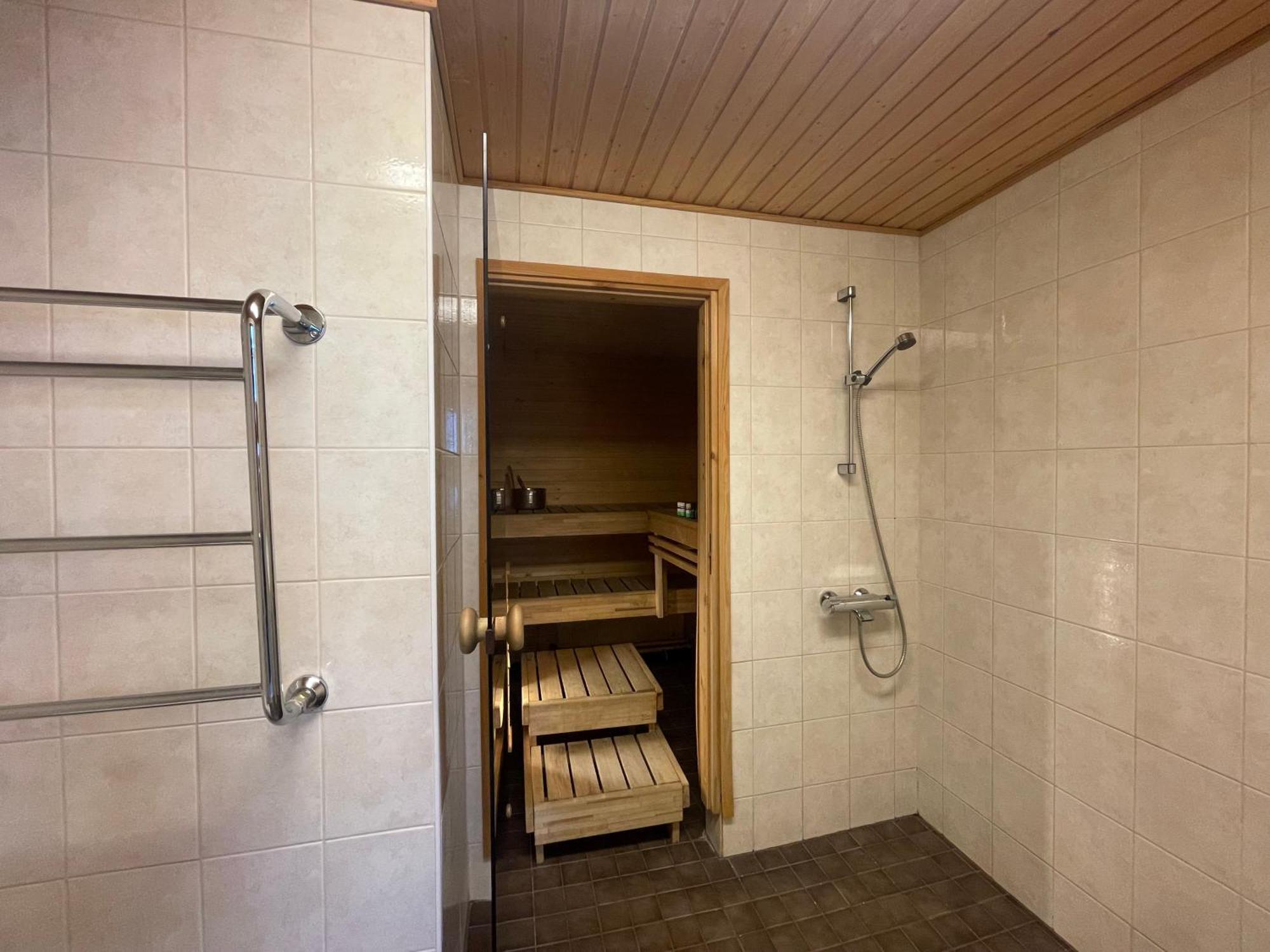 Scandinavian Dream Guesthouse And Apartments Рованиеми Экстерьер фото